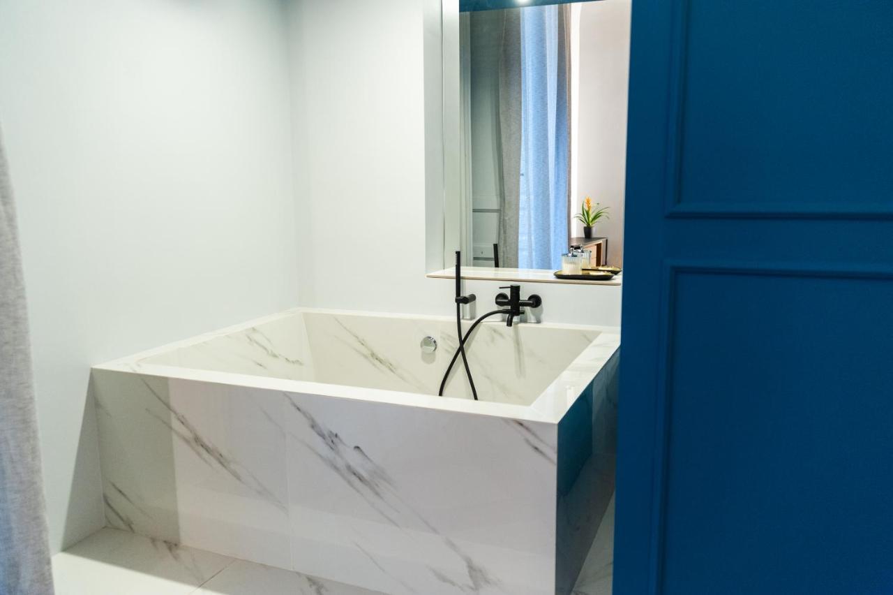 Catarina Suites - Centro Storico Катания Экстерьер фото