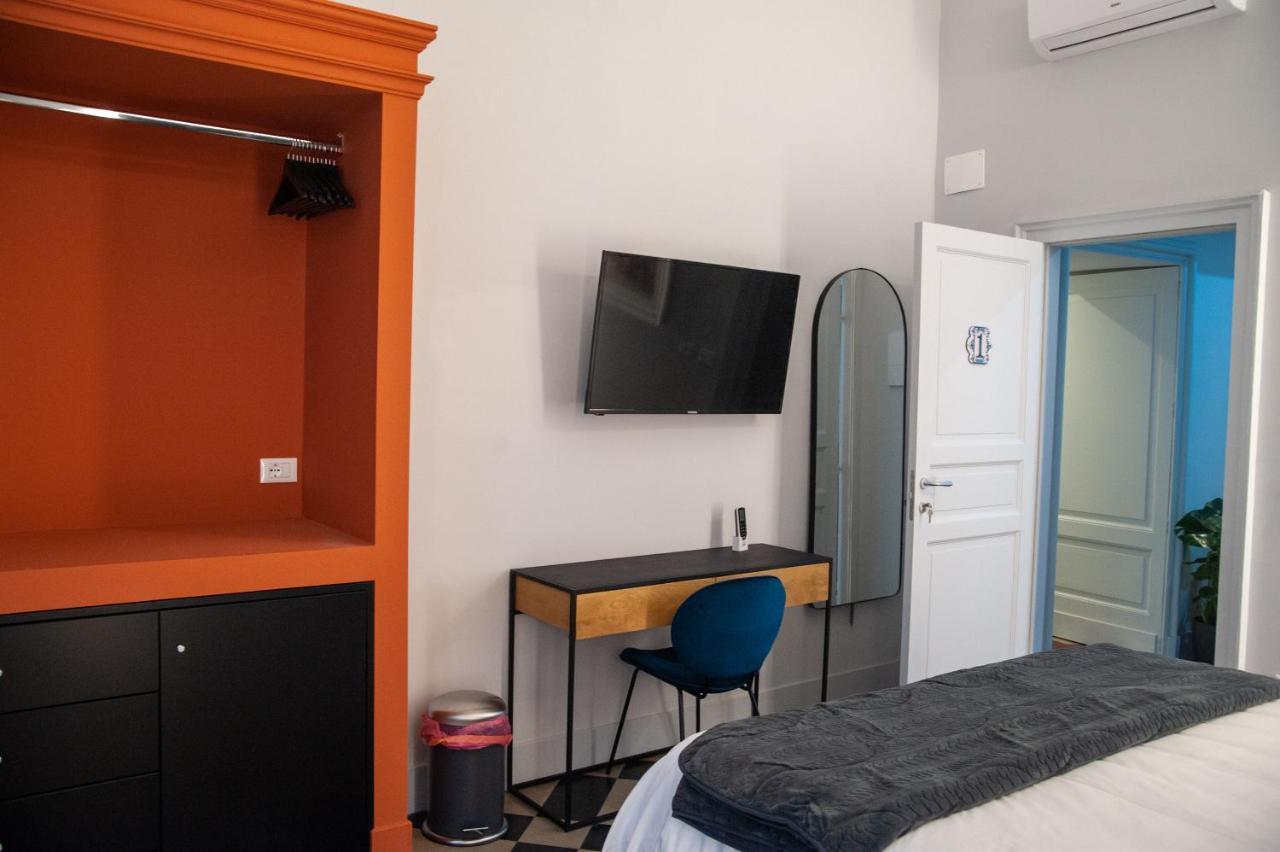 Catarina Suites - Centro Storico Катания Экстерьер фото